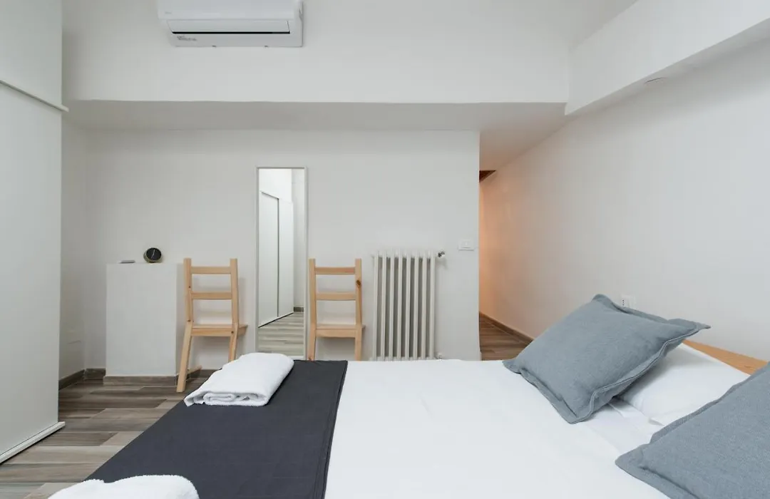Design Center Florence Apt - Homeunity-1