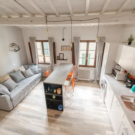 Design Center Florence Apt - Homeunity-2